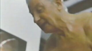 بلبلا بٹ کے ساتھ وان ...