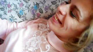 سینڈی بالوں والا منہ ...